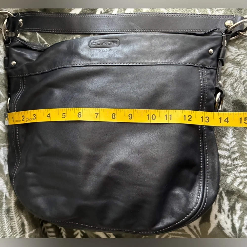 Coach Black Leather Hobo Shoulder Bag